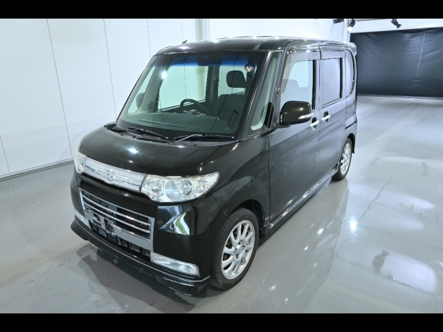 DAIHATSU TANTO 2008