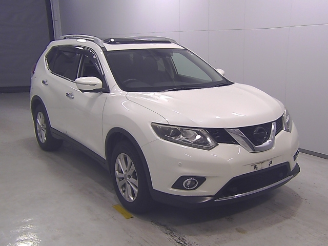 NISSAN X-TRAIL 2014