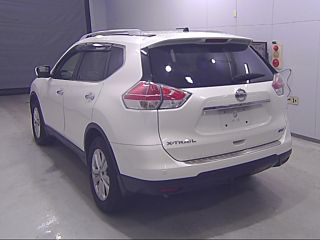 NISSAN X-TRAIL 2014