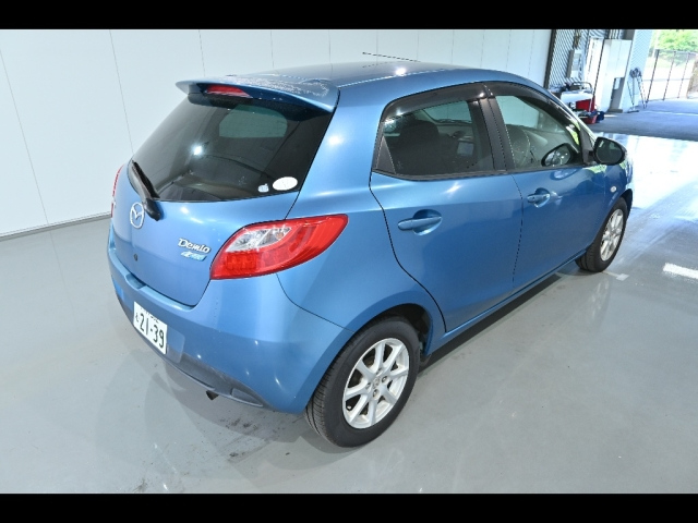 MAZDA DEMIO 2011