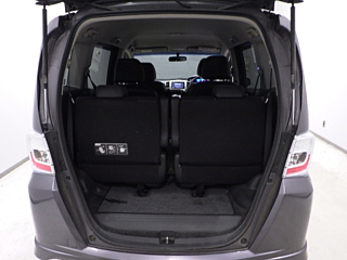 HONDA FREED 2013