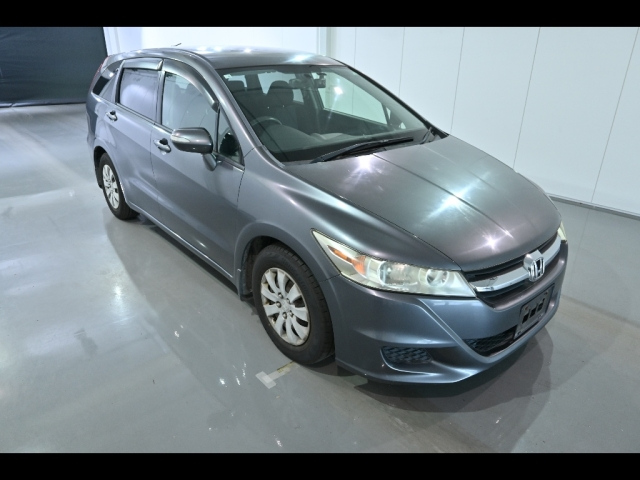 HONDA STREAM 2010