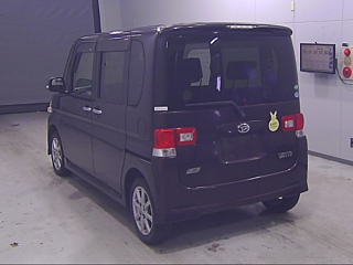 DAIHATSU TANTO 2012