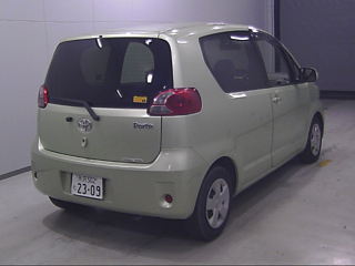 TOYOTA PORTE 2009