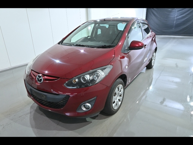 MAZDA DEMIO 2012