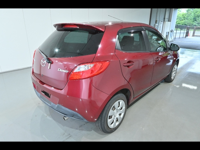 MAZDA DEMIO 2012