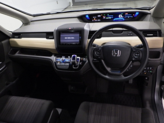HONDA FREED 2017