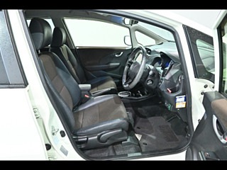 HONDA FIT SHUTTLE 2011