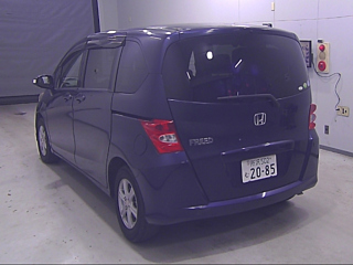 HONDA FREED 2009