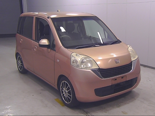 HONDA LIFE 2010