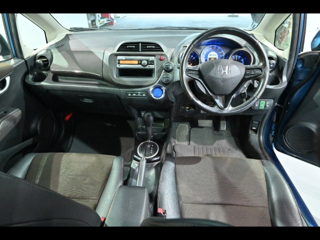HONDA FIT SHUTTLE 2012