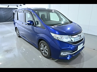 HONDA STEP WAGON 2015
