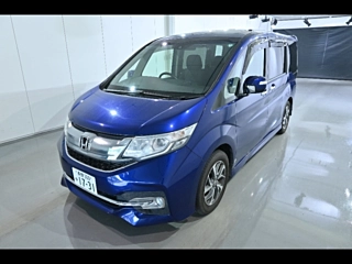 HONDA STEP WAGON 2015