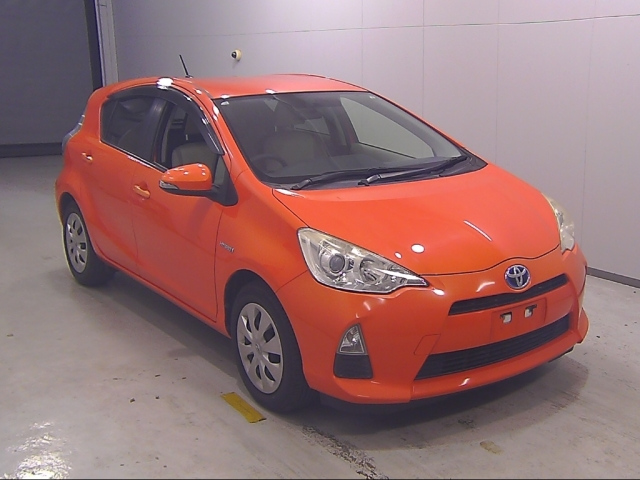 TOYOTA AQUA 2014