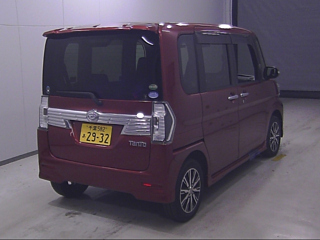 DAIHATSU TANTO 2016