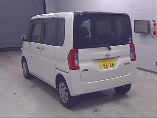 DAIHATSU TANTO 2013