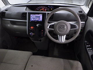 DAIHATSU TANTO 2013