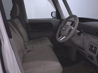 DAIHATSU TANTO 2013
