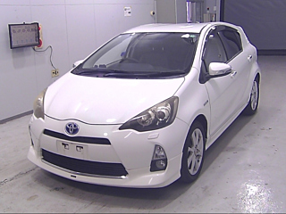 TOYOTA AQUA 2012
