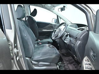 TOYOTA RACTIS 2010