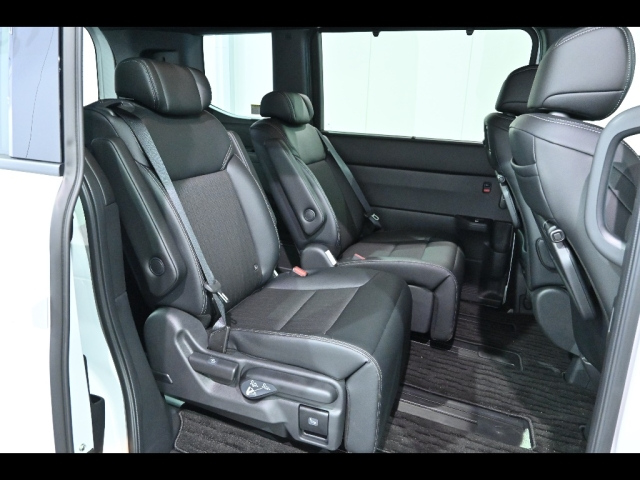HONDA STEP WAGON 2025