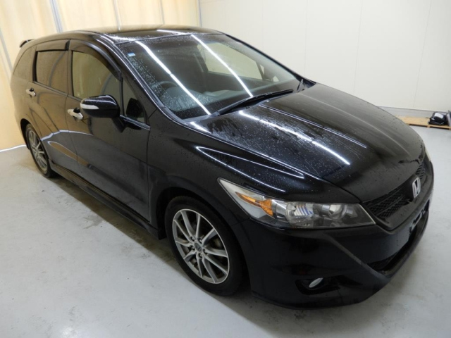 HONDA STREAM 2013