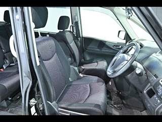 NISSAN SERENA 2012