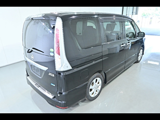 NISSAN SERENA 2012