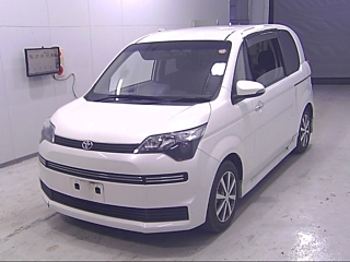 TOYOTA SPADE 2015