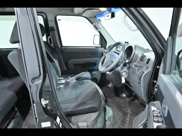 DAIHATSU HIJET VAN 2015