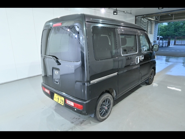 DAIHATSU HIJET VAN 2015