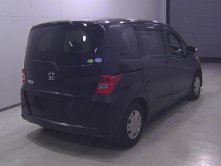 HONDA FREED 2008