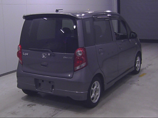 HONDA LIFE 2010