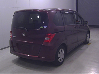 HONDA FREED 2008