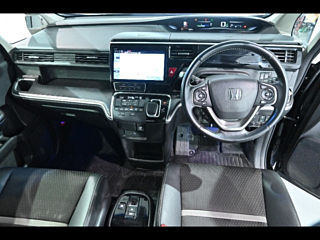 HONDA STEP WAGON 2018