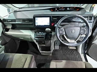 HONDA STEP WAGON 2017