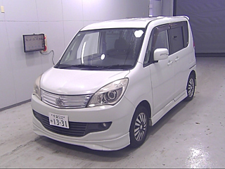 SUZUKI SOLIO 2011
