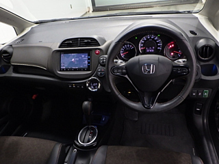 HONDA FIT SHUTTLE 2013