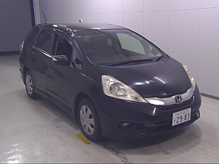 HONDA FIT SHUTTLE 2013