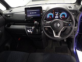 NISSAN ROOX 2020