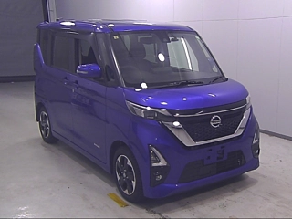 NISSAN ROOX 2020
