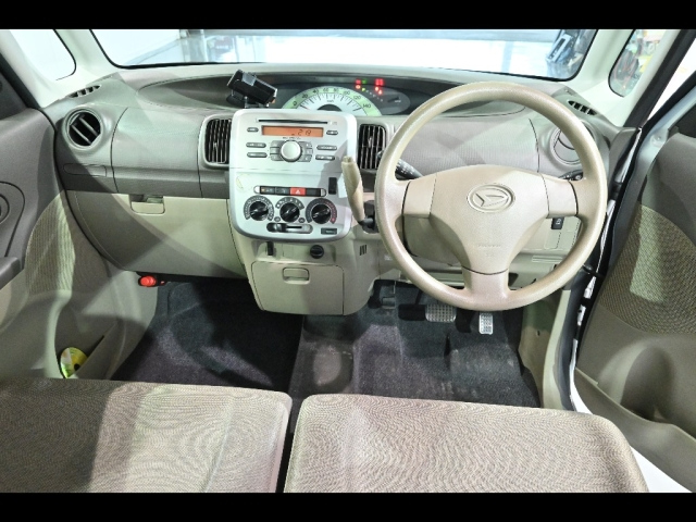 DAIHATSU TANTO 2010