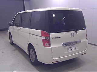 HONDA STEP WAGON 2011