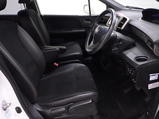 HONDA FREED 2015