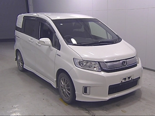 HONDA FREED 2015