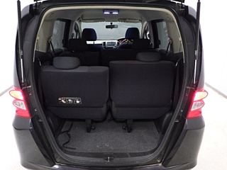 HONDA FREED 2009