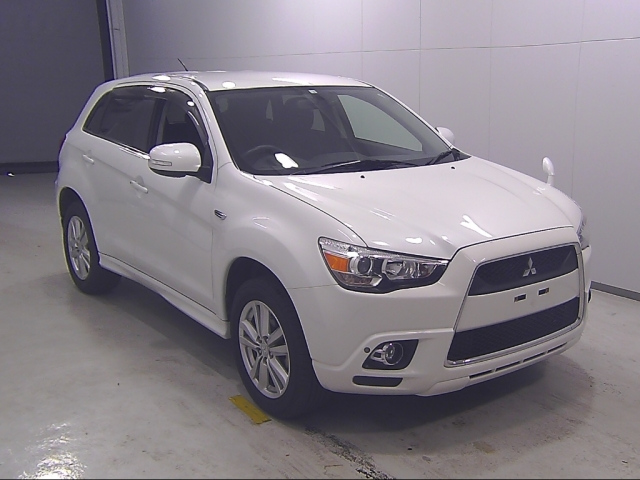 MITSUBISHI RVR 2012