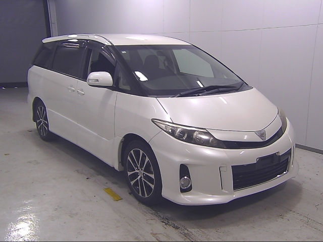 TOYOTA ESTIMA 2012