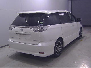 TOYOTA ESTIMA 2012