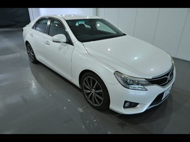 TOYOTA MARK X 2015